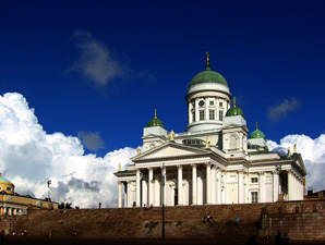Helsingin tuomiokirkko. Linkki 397 kt kuvaan