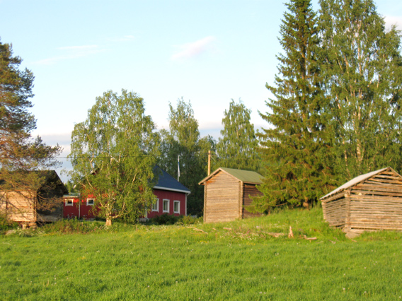 Jouhilahden talo Tahkovuoren luoteispuolella