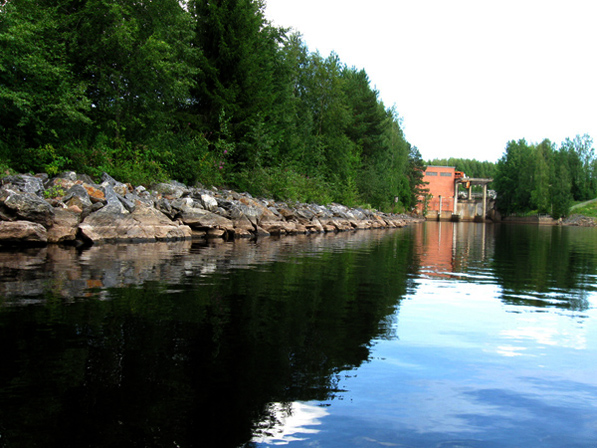Karjalankosken pato